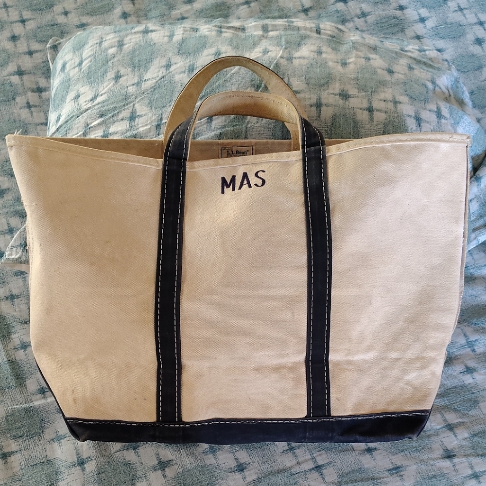 Vintage L.L. Bean Tan and Navy Blue Travel Bag with Minimalist Design